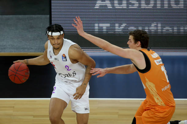 秀运动员一 秀运动员一